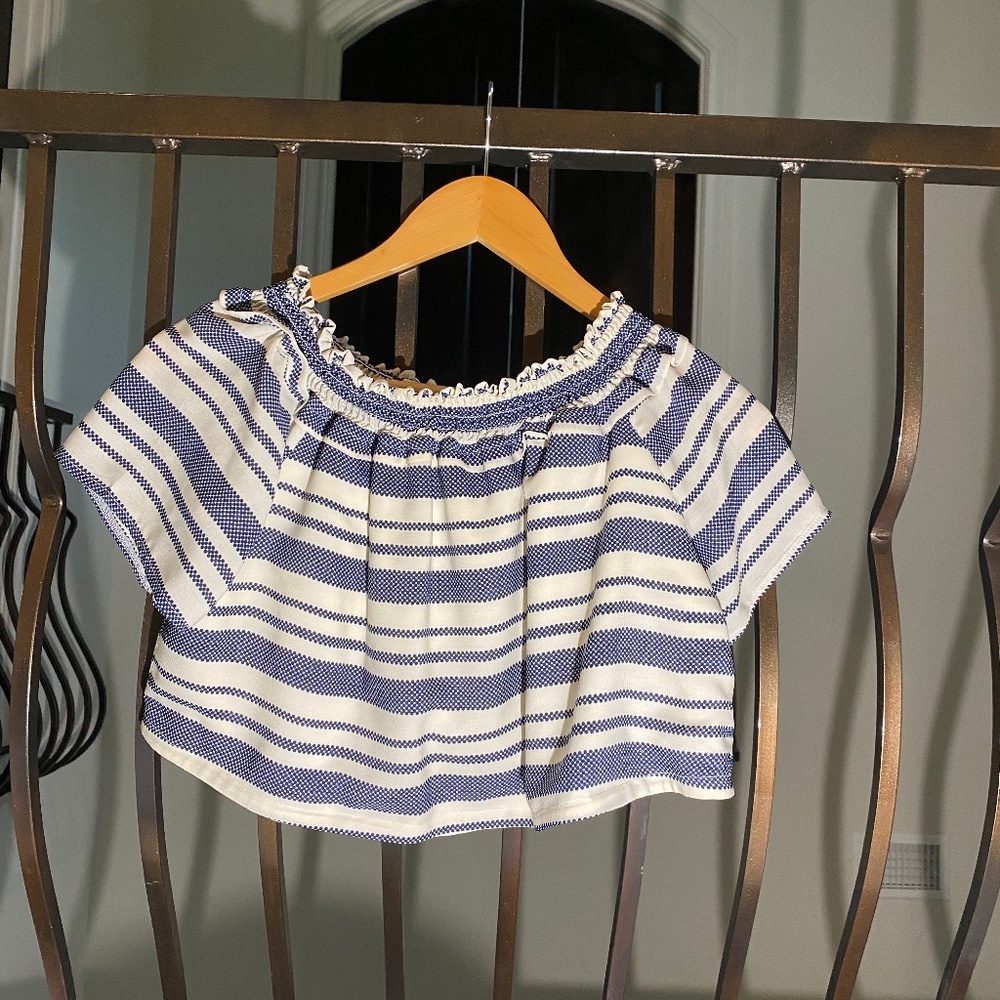 kids off the shoulder crop top